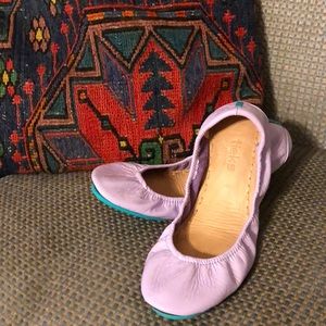 TIEKS - Lavender slightly worn